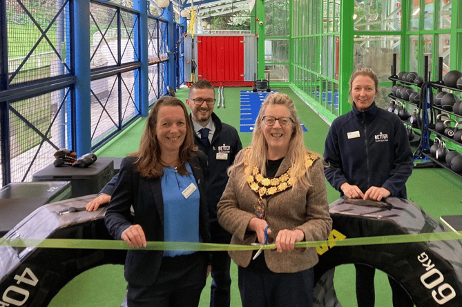 Newquay Mayor Cllr Margaret North opens Newquay Leisure World's new gym