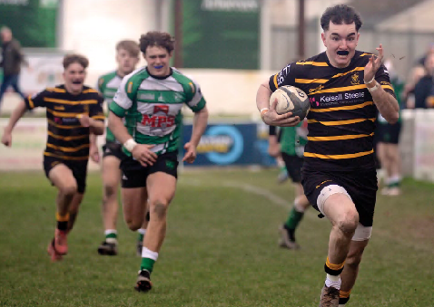 Truro RFC’s Lewis Bostock (Truro) runs in for a try for Cornwall Under-20s against Devon