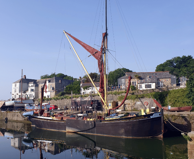 Easter workshops available on historic barge