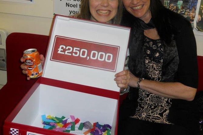 Tegen and her mother with her winning box. See SWNS story SWNJdeal. A woman who won Â£250k on Deal or No Deal has told how she had to keep her prize money a secret while waiting for her episode to air. Tegen Roberts, 32, initially applied to the game show after being a fan for years. After putting herself forward for two years - between 2008 and 2010 - she finally got the call to audition in Bristol in August 2010. The process included team-building games in groups - like âthrowing bean bags to each otherâ - as well as answering questions about herself on camera. 