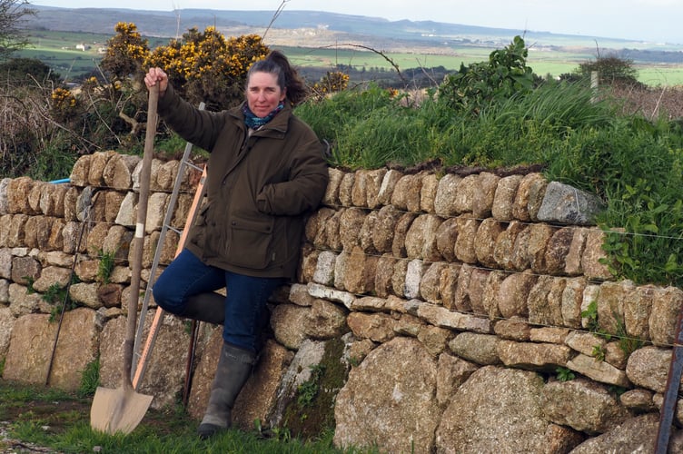 EMBARGOED UNTIL 00.01 THURS MAY 11

Helen Bowkett, Guild of Cornish Hedges craftswoman and Trustee of CREST ( Cornwall Ruaral Education & Skills Trust). . See SWNS story SWLNcraft. Dozens of ancient crafts and skills including plume-making and straw hat-making face extinction in the UK, a new report has found. Rising energy prices, inflation and the aftermath of the Covid pandemic has seen a big increase in the number of traditional crafts that are now threatened. Cornish hedging, wooden boat building and fair art are among 146 crafts named in this year's 'Red List of Endangered Crafts.' The list  - compiled by the Heritage Crafts  - includes 17 news crafts added including silk ribbon making and chain making since the last report in 2021.
