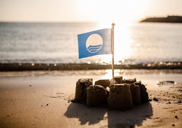 Fifteen Cornish beaches recognised in 2024 Blue Flag Awards