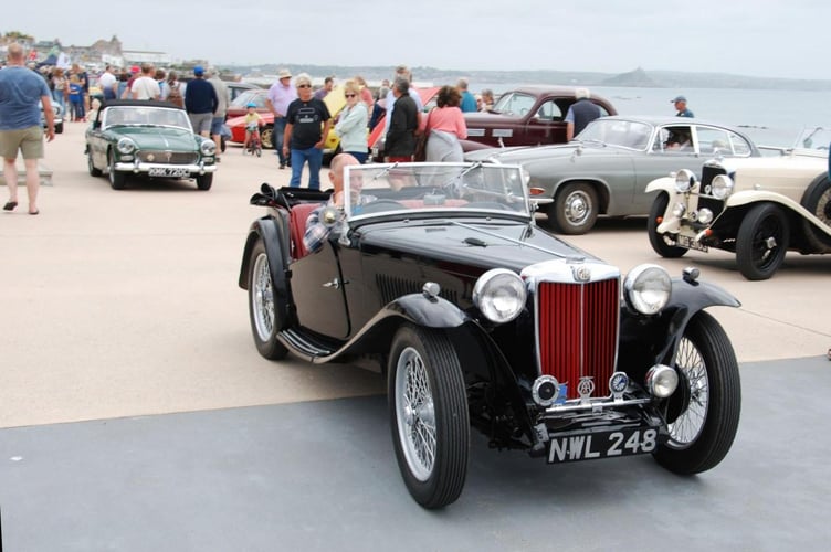 Classic cars in Penzance