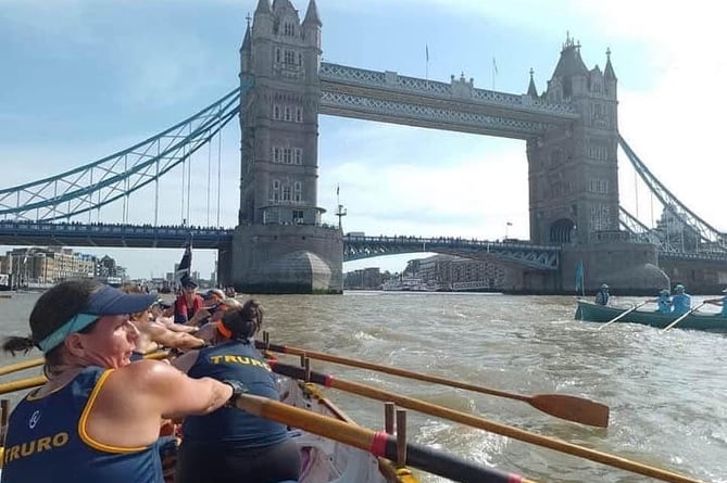 The Truro veteran women’s team go under Tower Bridge 