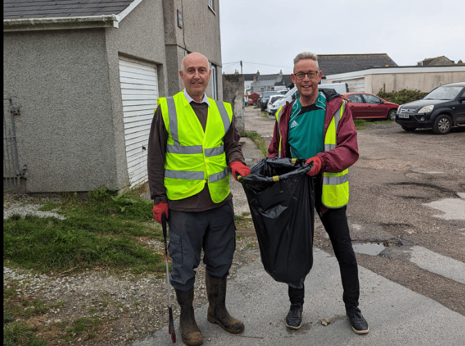 Paul White at the clean-up