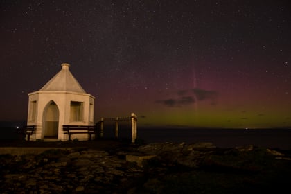 Northern lights put on spectacular show in Cornwall