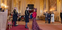 Nurse collects her MBE from the Princess Royal