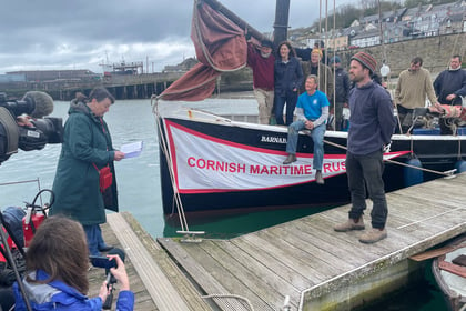 Historic lugger embarks upon 1,000-mile voyage for new masts