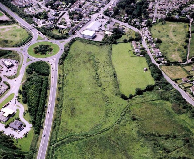 Plan for 5,000-panel solar farm near busy A30 roundabout