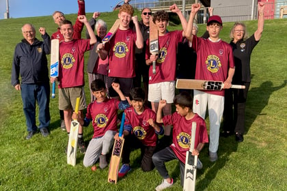 Young cricketers 'bowled over' by donation