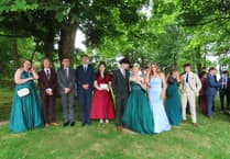 Perfect evening of prom celebrations for Pool Academy students