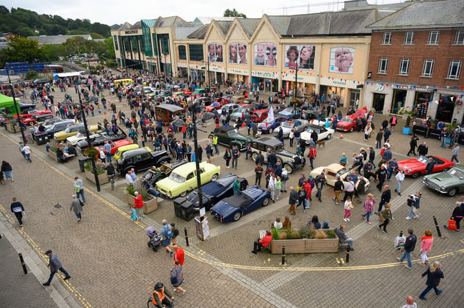 Lemon Quay Truro Classic Car Show 2023