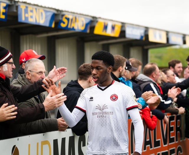 Truro continue impressive pre-season with victory at Tiverton Town