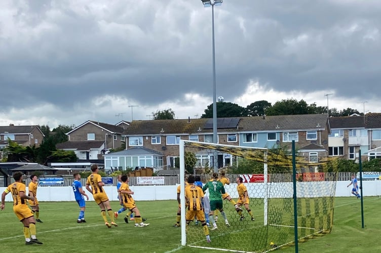 Torpoint v Oldland.