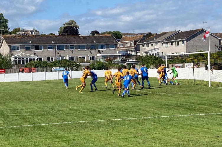 Torpoint v Oldland.