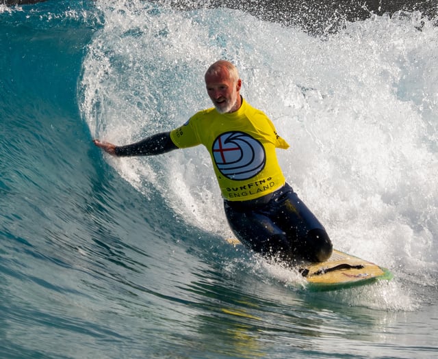 Amputee surfer rides the waves to national championship after surgery