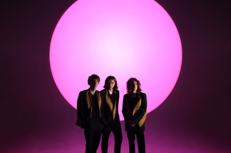 The Howlers - Annoucement Press shot (SQ) - Photograph Credit - Oscar Spyrou