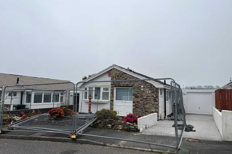 UNDER HAMMER - White House Close, Carbis Bay