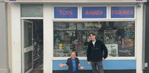 Warwick to re-open toy shop