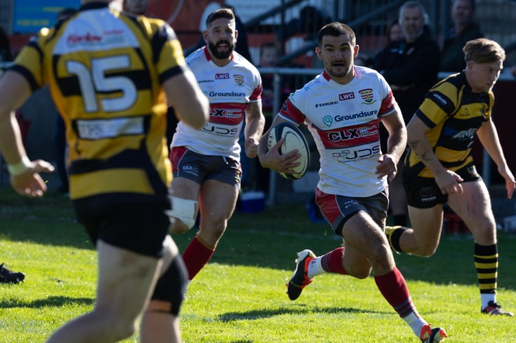 Cambone scrum-half CJ Boyce makes a darting break in the win over Hinckley. Picture: Steve Mock