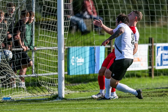 This is Liam Eddy’s goal in the first half 