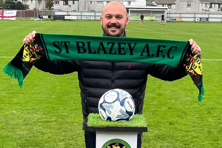 Lee Denton, who recently left St Day to take the top job at St Blazey, was in the dugout for the first time on Wednesday night for their Western League Premier Division clash with high-flying Brixham which the Devonians won 2-1.