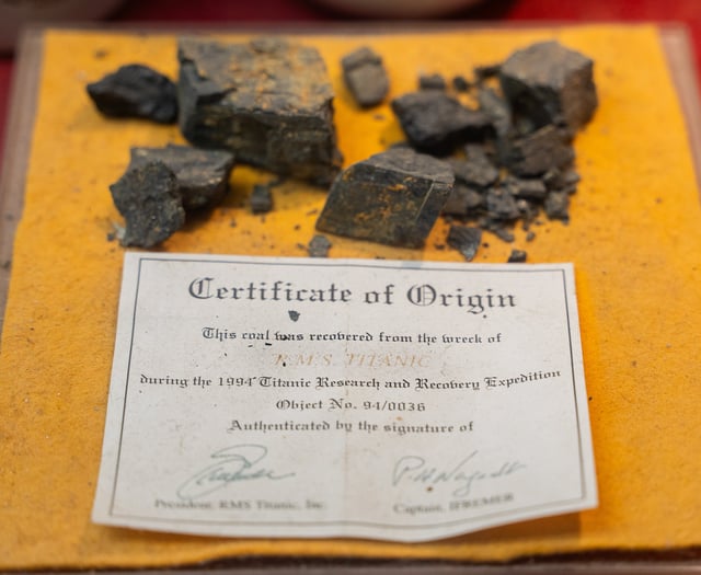 Coal from the Titanic to go under the hammer