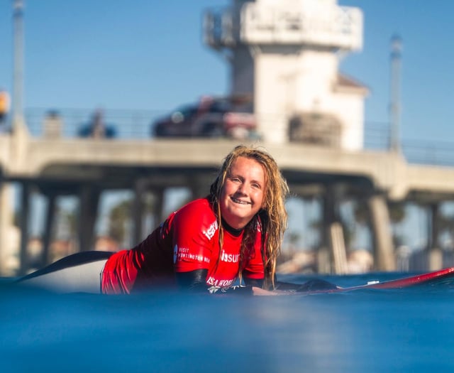 Penryn surfer becomes para double world champion 