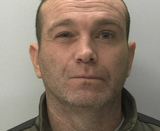 Newquay man jailed for string of frauds and thefts