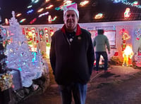 Family loss inspires man to decorate bungalow with 30,000 lights