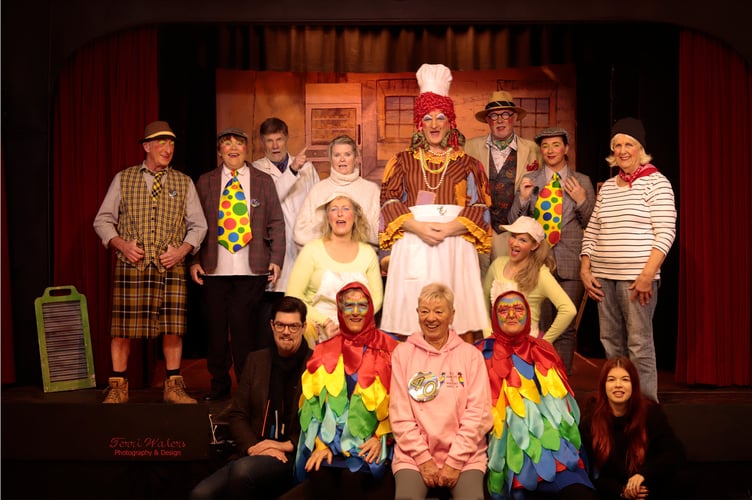 The cast of Flushing's 2025 pantomime 