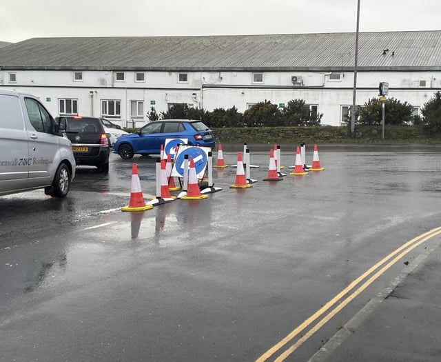 Trial scheme at problematic junction in Saltash already causing chaos