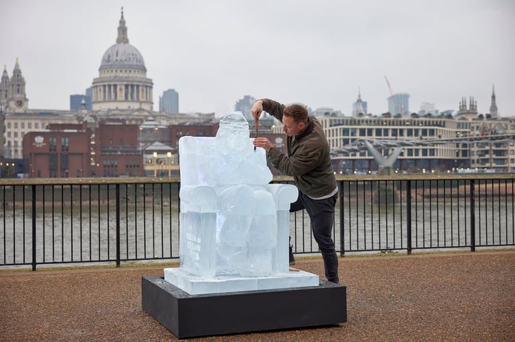 Ice sculpture of Rob Trewhella outside Tate Modern.